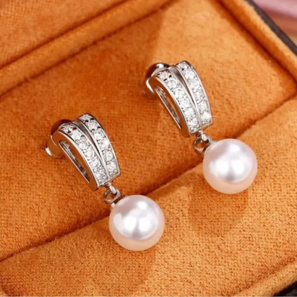 Elegant Women Imitation Pearl Drop Earrings Dainty Girl Temperament Ear Jewelry - Picture 1 of 4